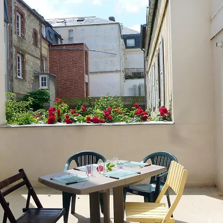 Maison De Ville